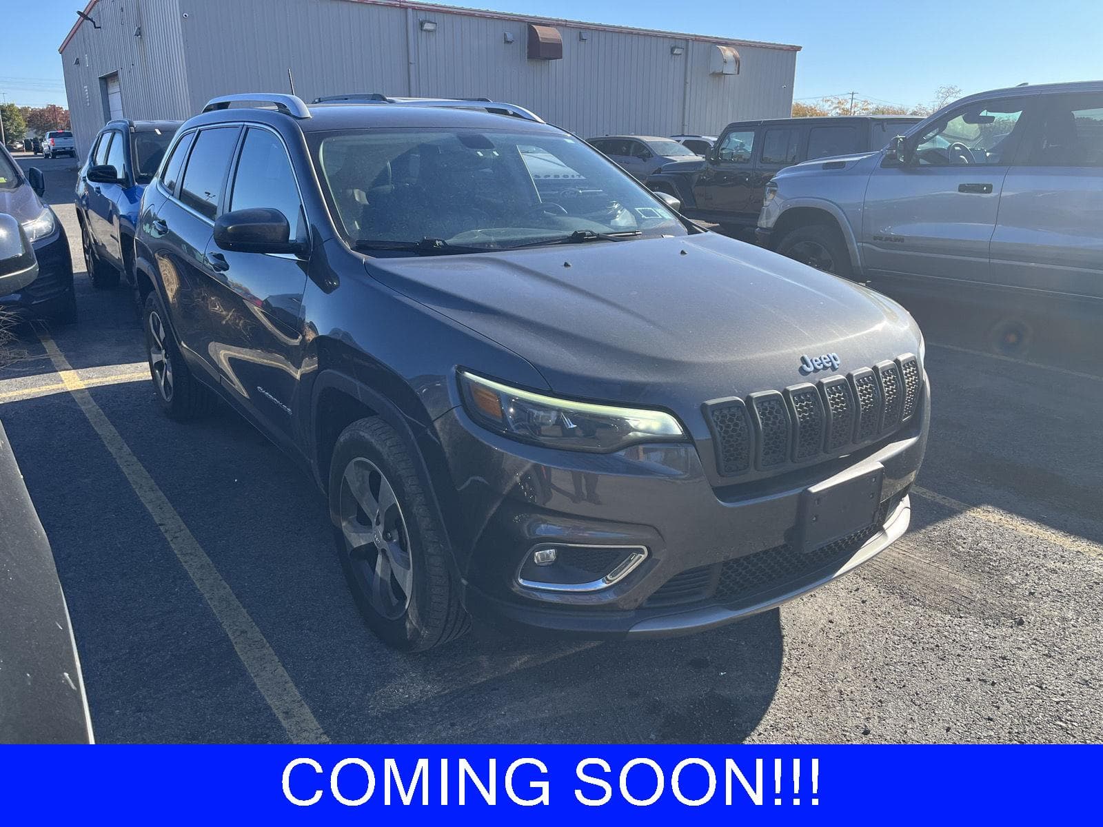 2020 Jeep Cherokee Limited — photo 1 of 6
