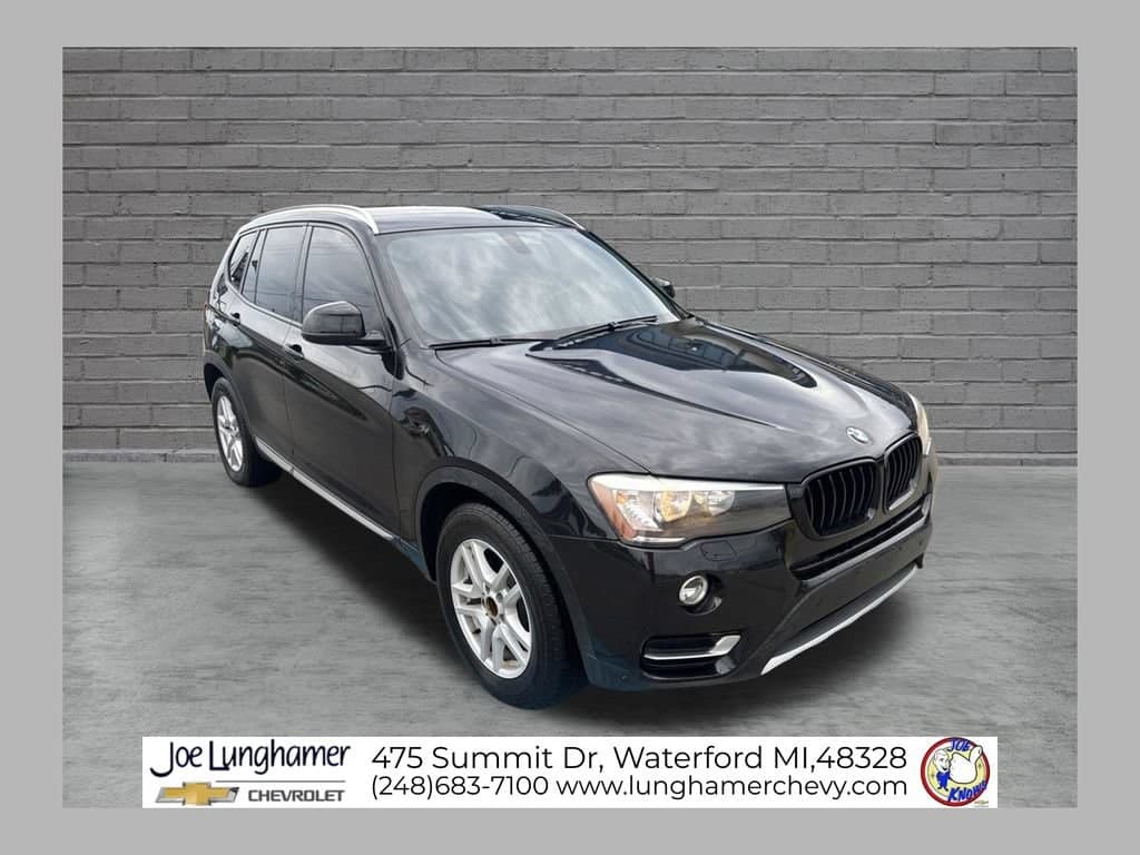 2017 BMW X3 sDrive28i — photo 1 of 16