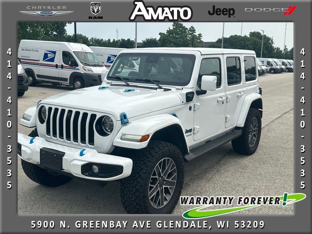 2022 Jeep Wrangler Unlimited Sahara 4xe — photo 1 of 9