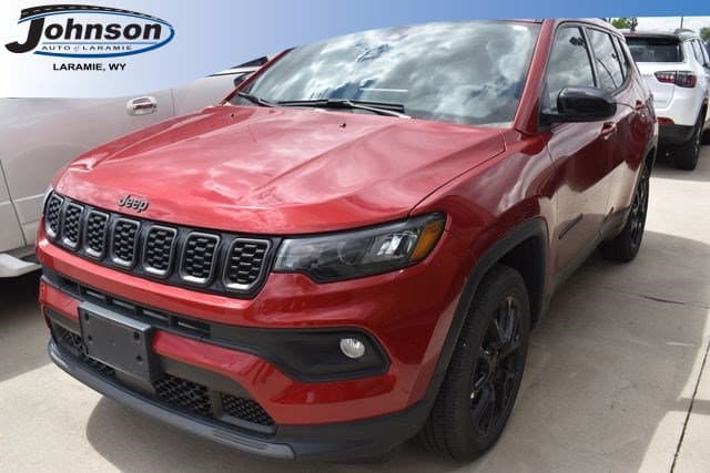 2025 Jeep Compass Latitude — photo 1 of 3