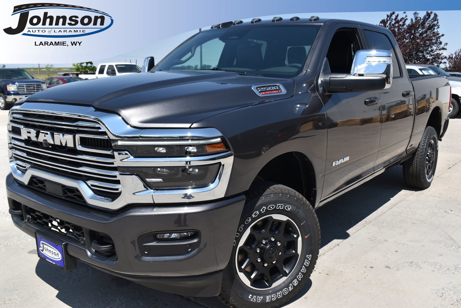 2026 RAM 2500 LARAMIE CREW CAB 4X4 6'4 BOX — photo 1 of 44