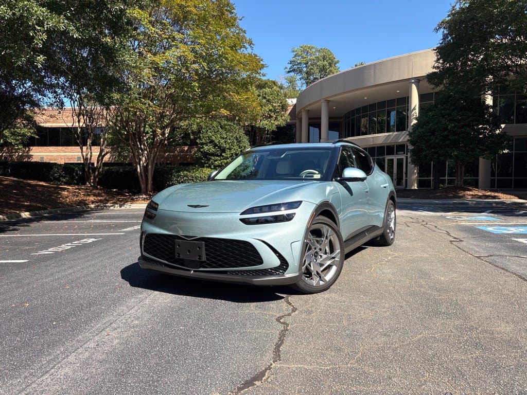 2024 Genesis GV60 Performance — photo 1 of 28