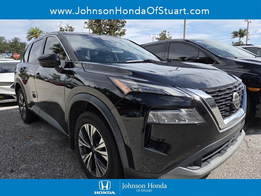 2021 Nissan Rogue SV — photo 1 of 5