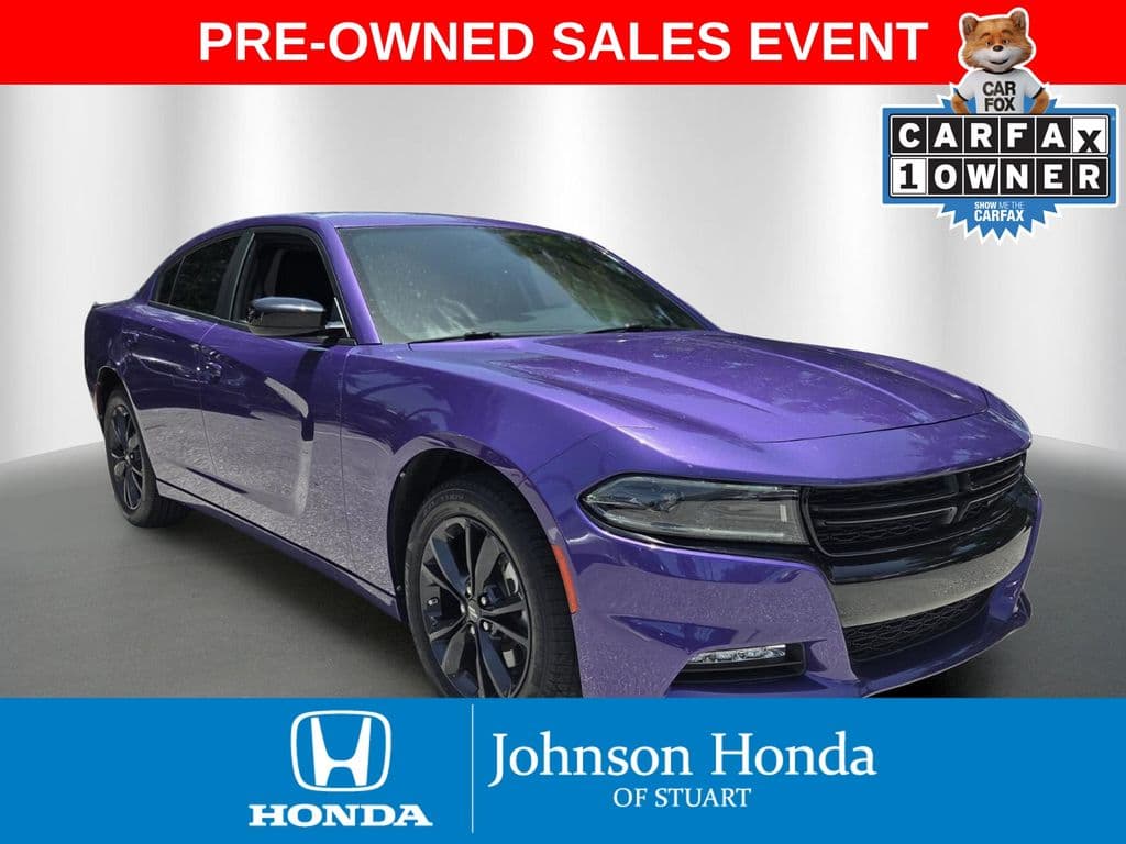 2023 Dodge Charger SXT — photo 1 of 33
