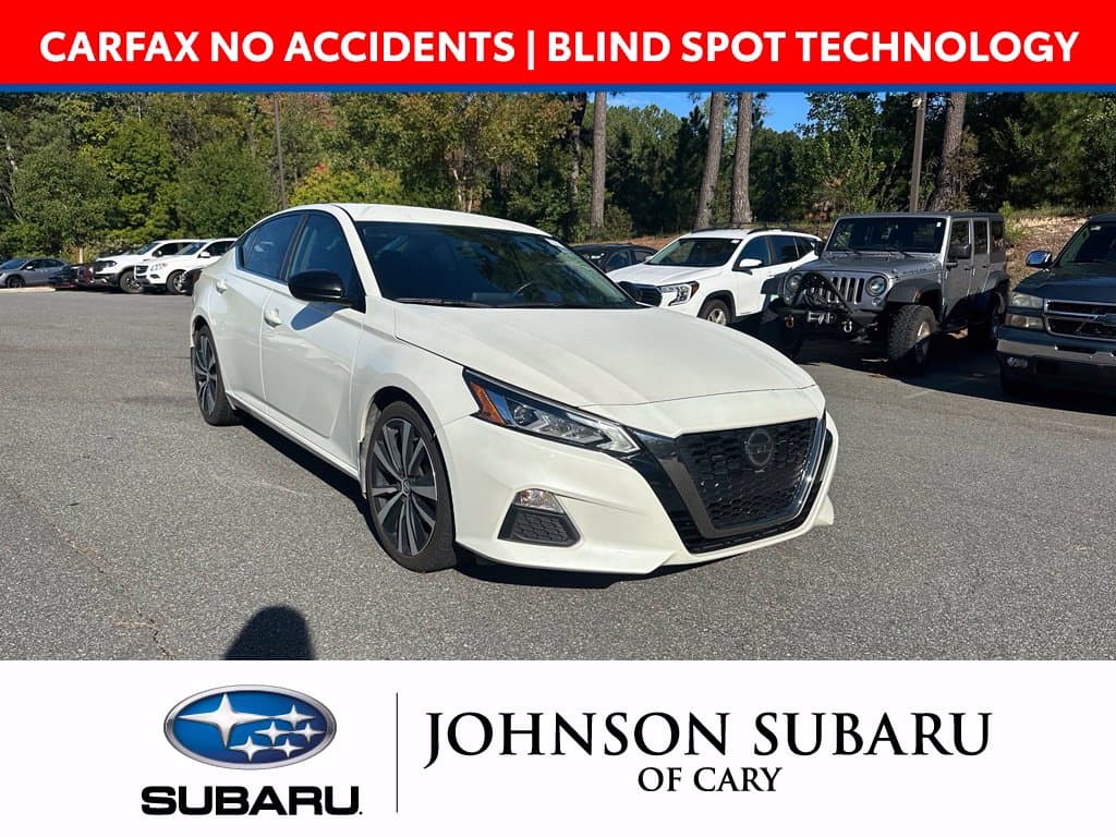 2020 Nissan Altima 2.5 SR — photo 1 of 18