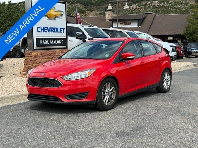 2016 Ford Focus SE — photo 1 of 11