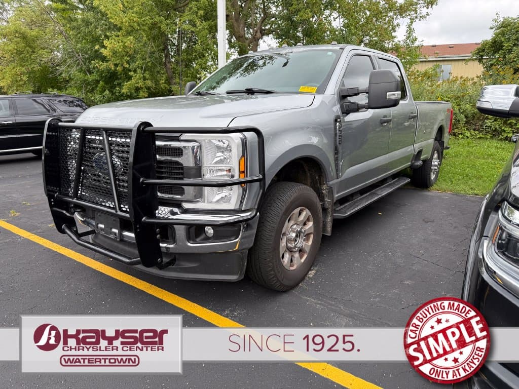 2024 Ford Super Duty F-350 SRW XLT — photo 1 of 7
