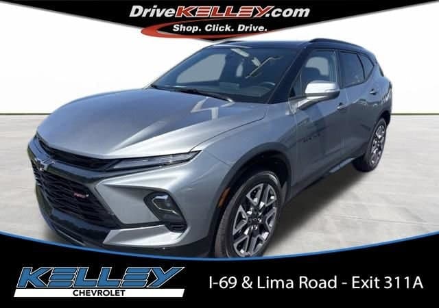 2025 Chevrolet Blazer RS — photo 1 of 16