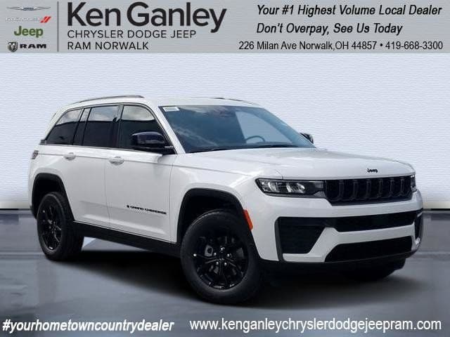 2026 Jeep Grand Cherokee LAREDO ALTITUDE 4X4 — photo 1 of 30
