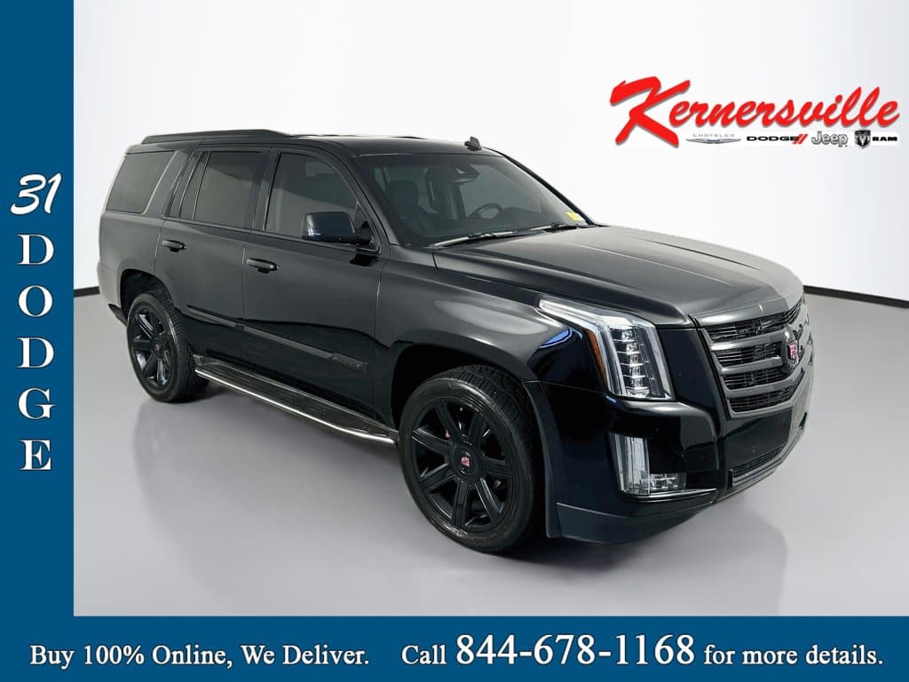 2015 Cadillac Escalade Luxury — photo 1 of 37