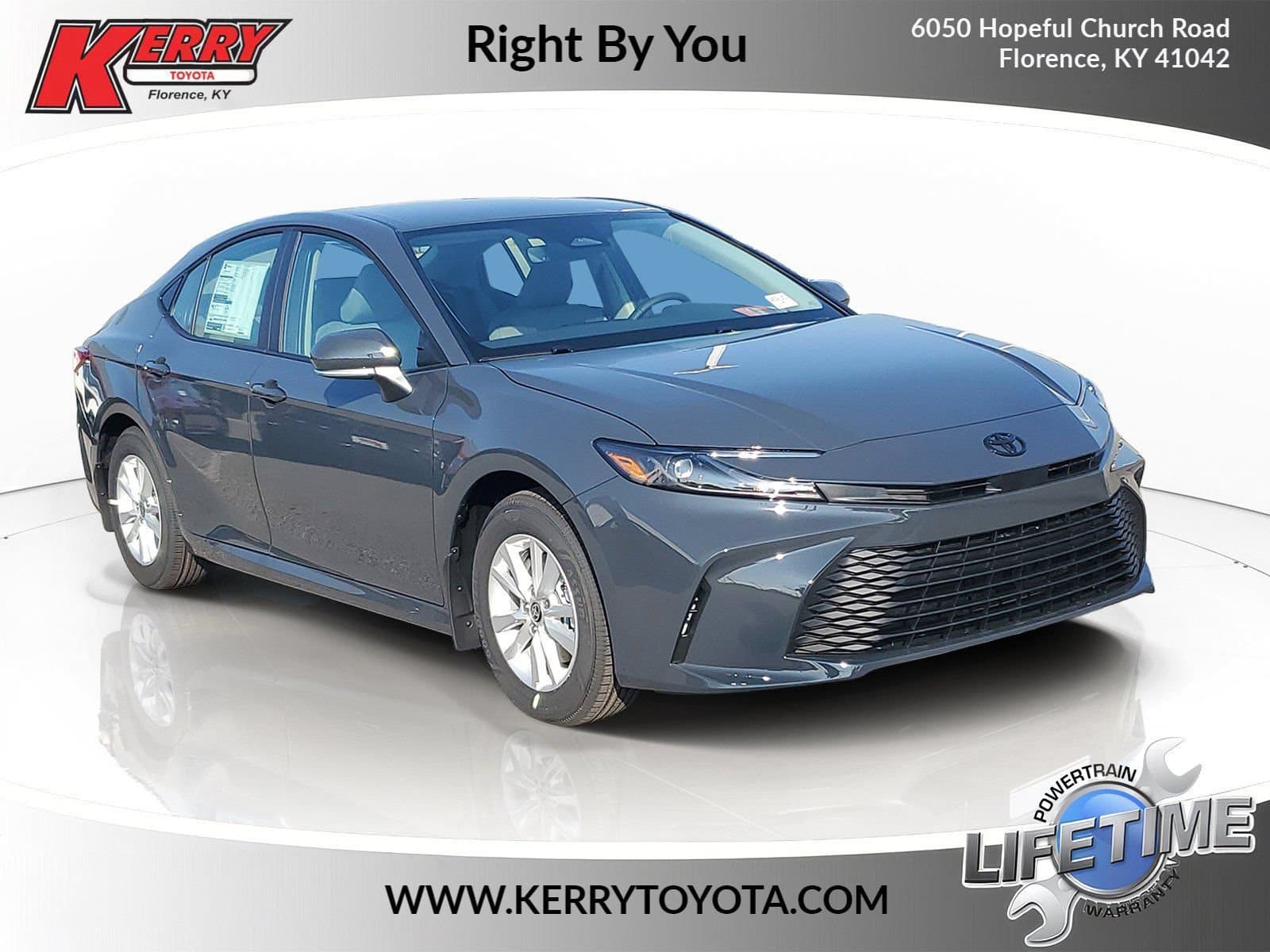 2026 Toyota Camry LE — photo 1 of 55