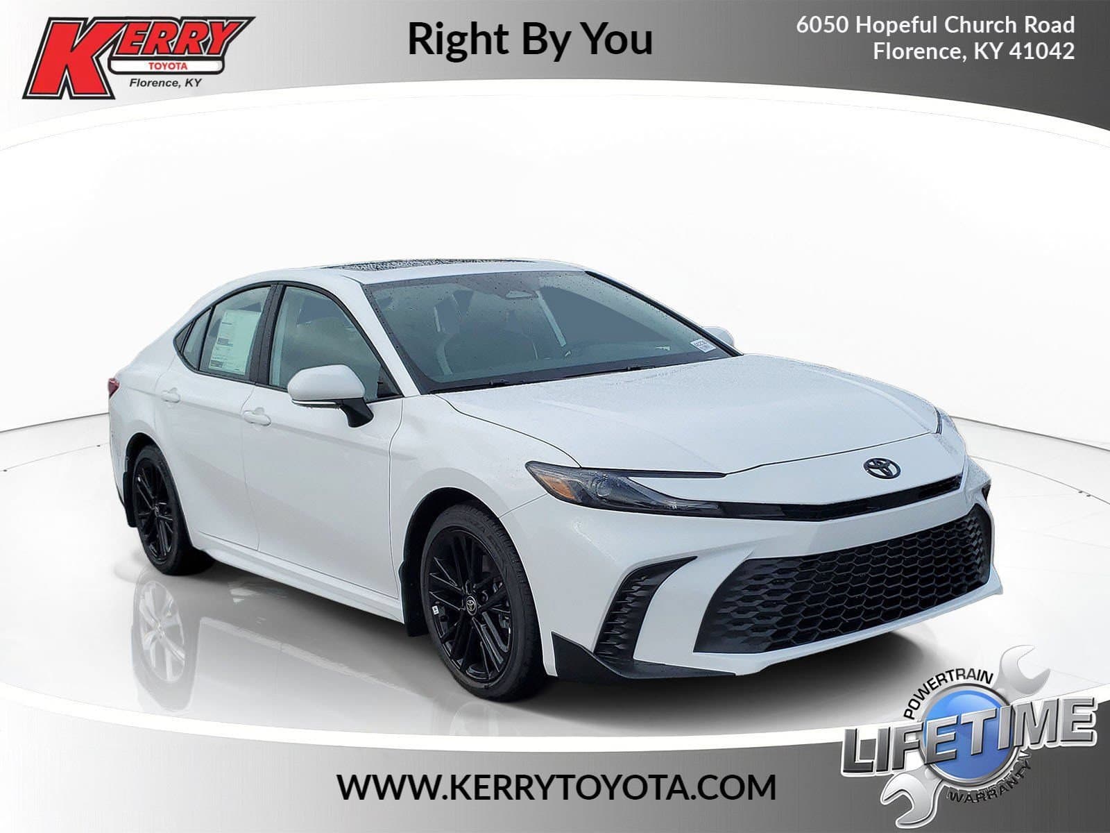 2026 Toyota Camry SE — photo 1 of 55