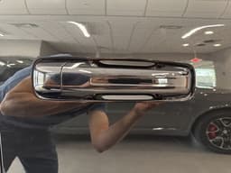 Extra Photo