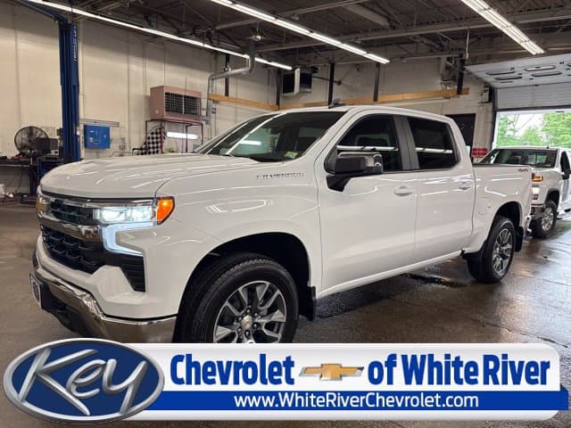 2026 Chevrolet Silverado 1500 LT — photo 1 of 34