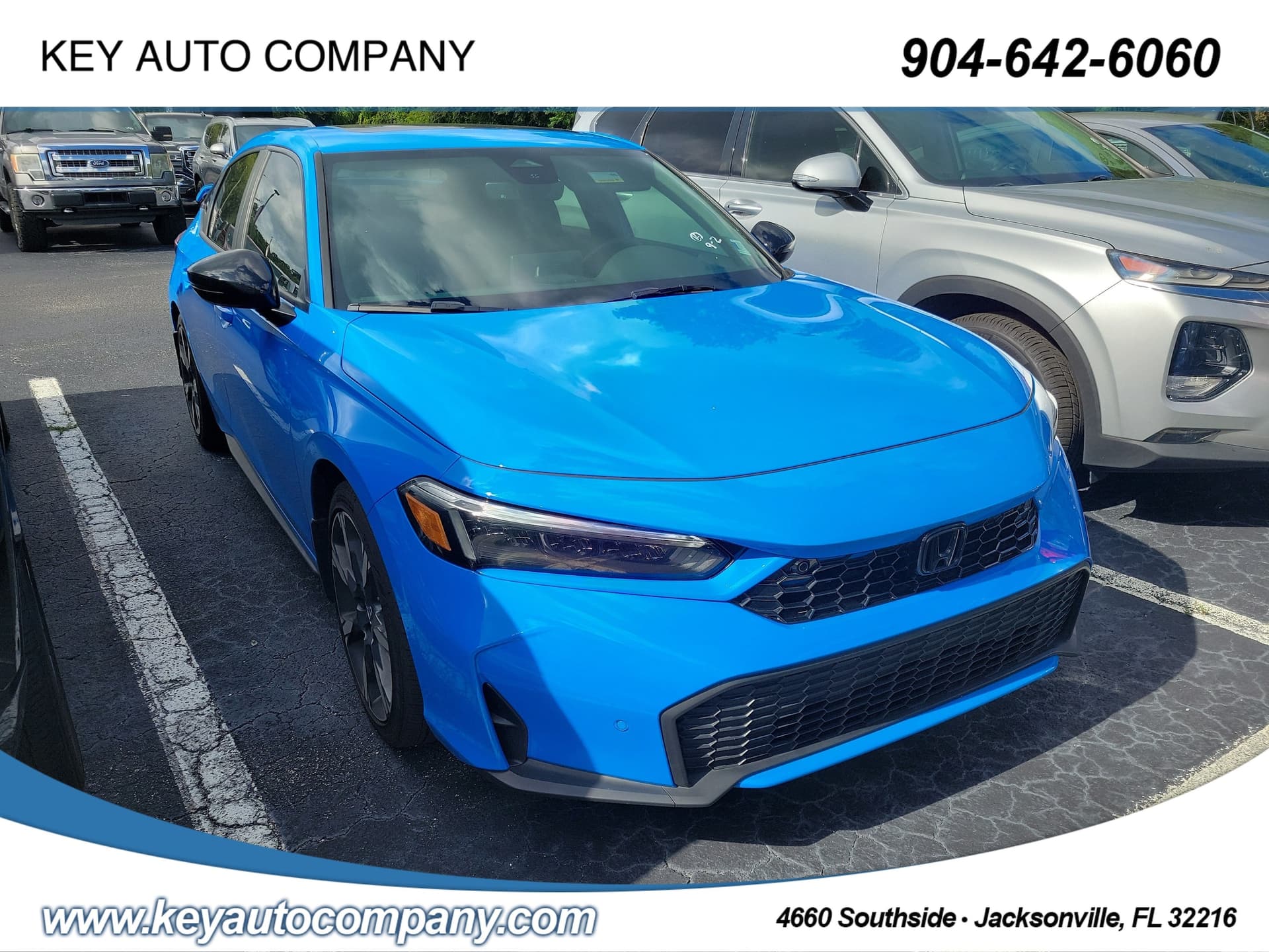 2025 Honda Civic Hatchback Hybrid Sport Touring — photo 1 of 4