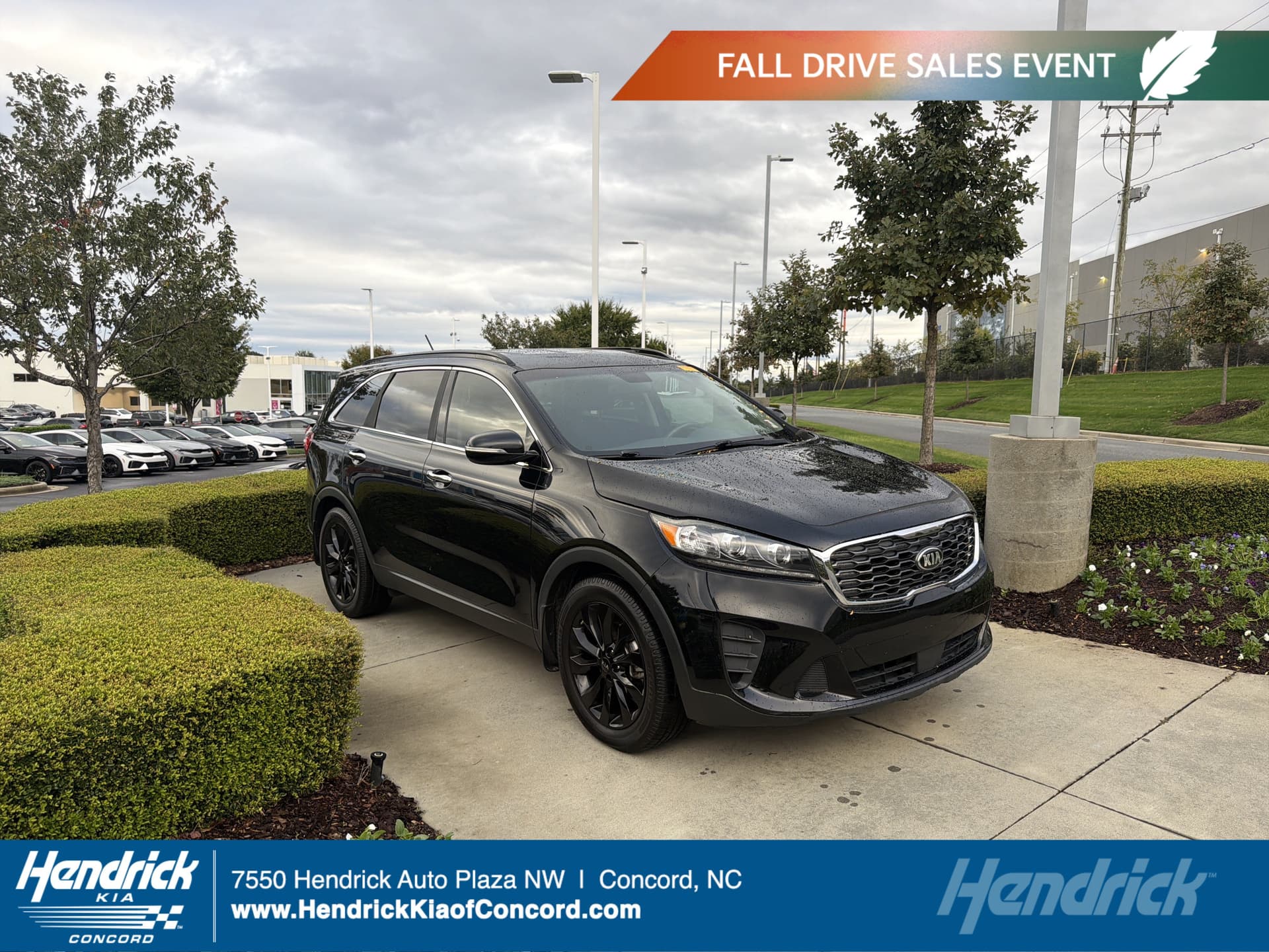 2020 Kia Sorento S V6 — photo 1 of 10
