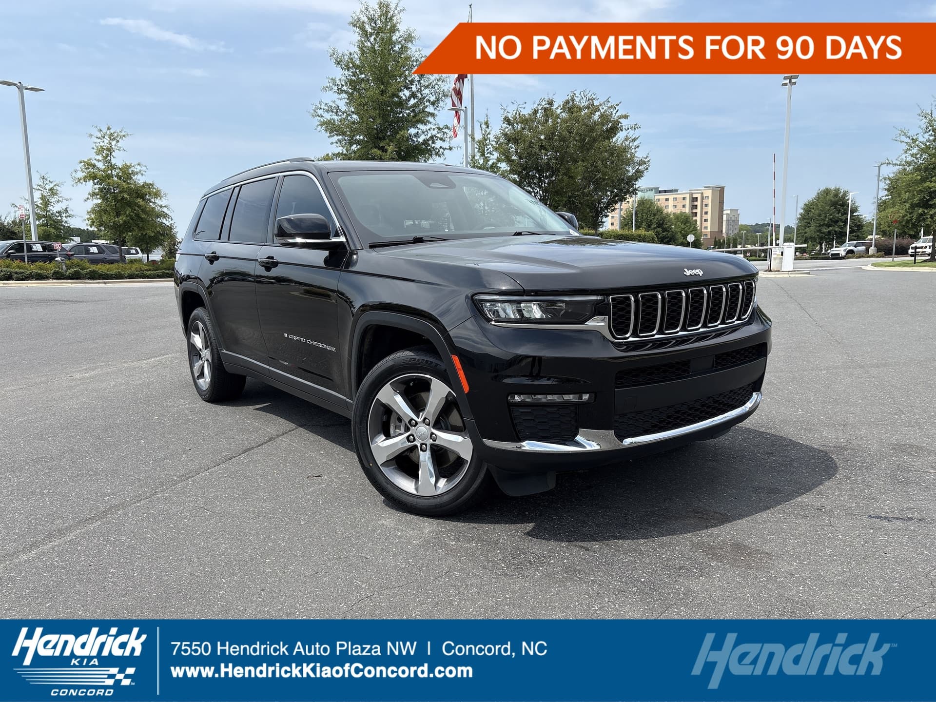 2022 Jeep Grand Cherokee L Limited — photo 1 of 38