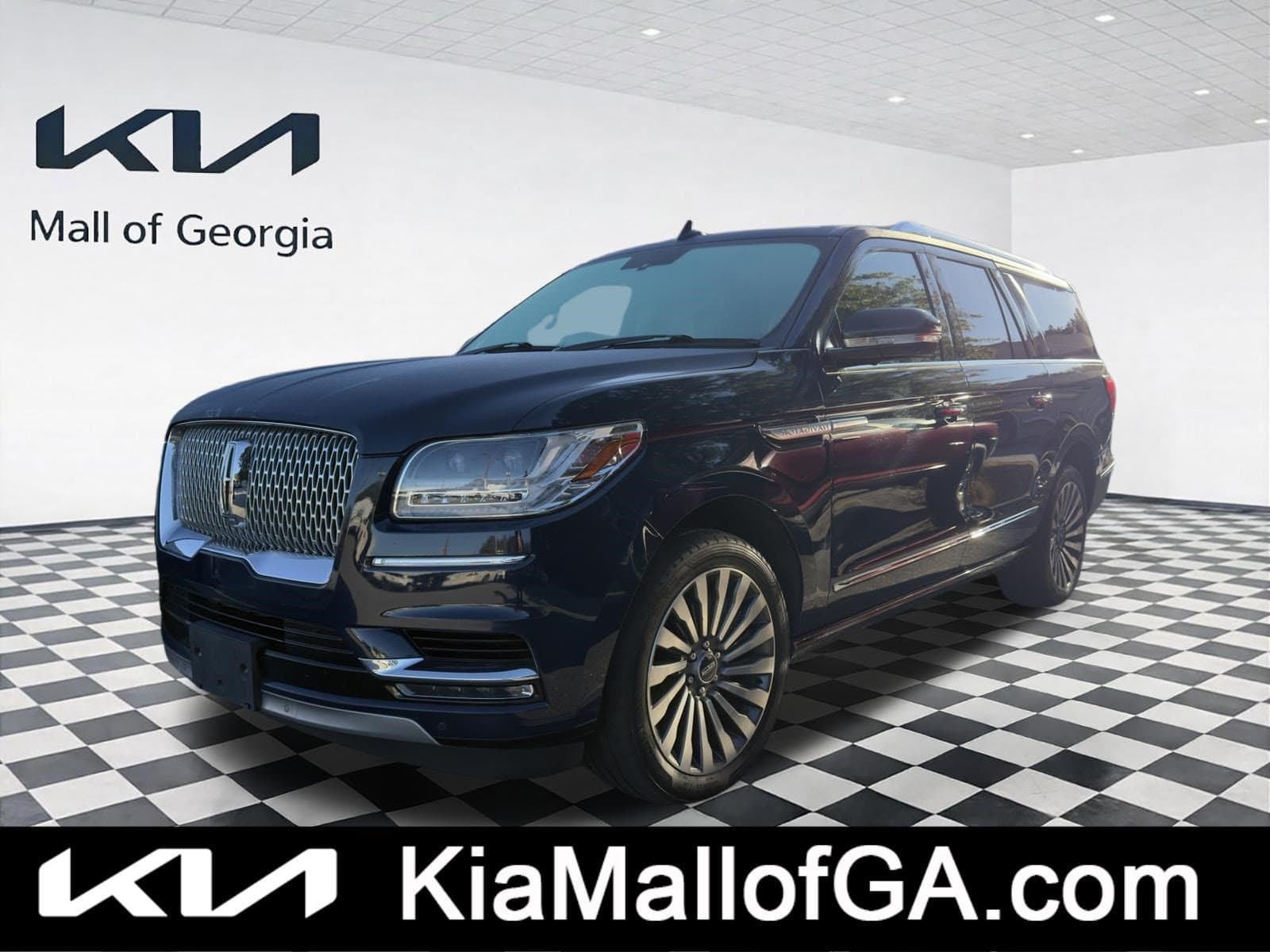 2018 Lincoln Navigator L Reserve — photo 1 of 10
