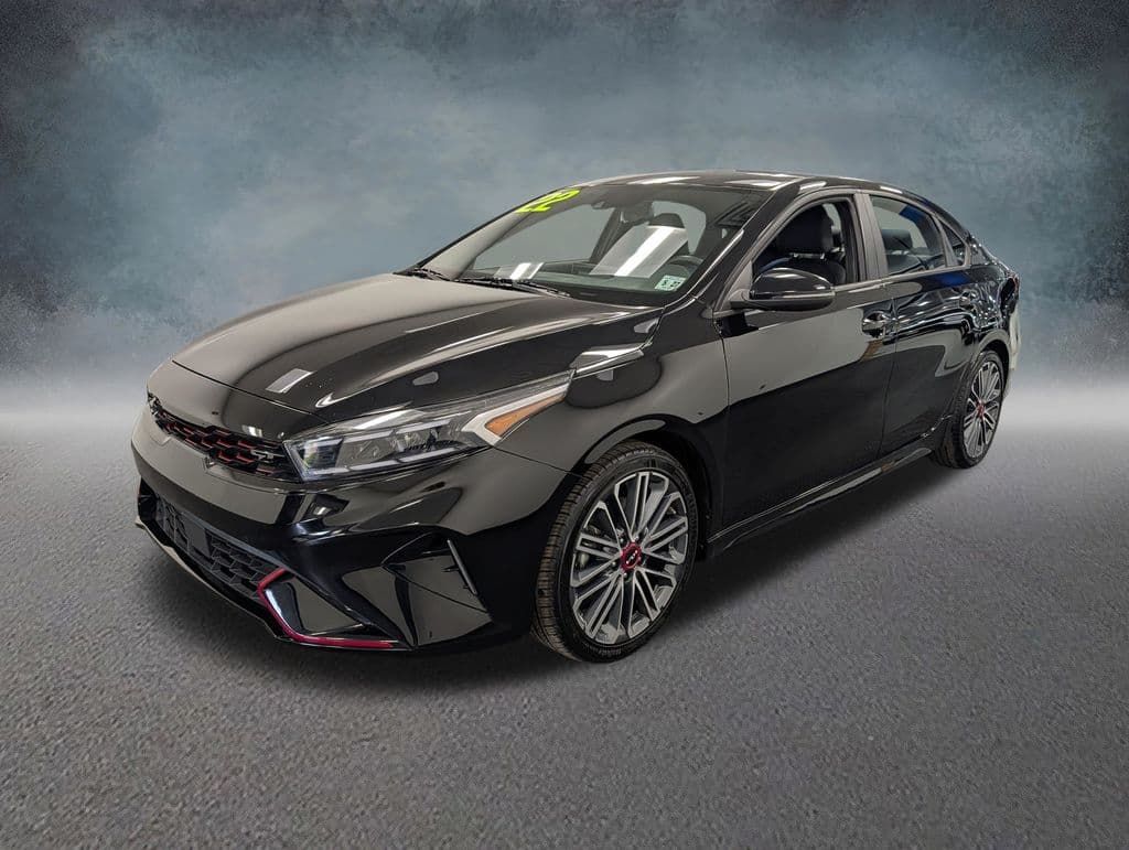 2022 Kia Forte GT — photo 1 of 36
