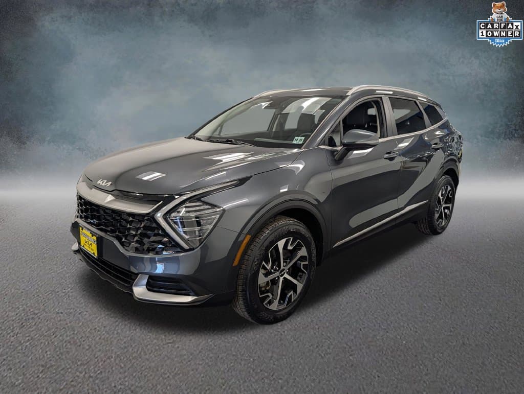 2024 Kia Sportage EX — photo 1 of 37