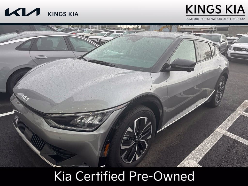 2022 Kia EV6 Wind — photo 1 of 6