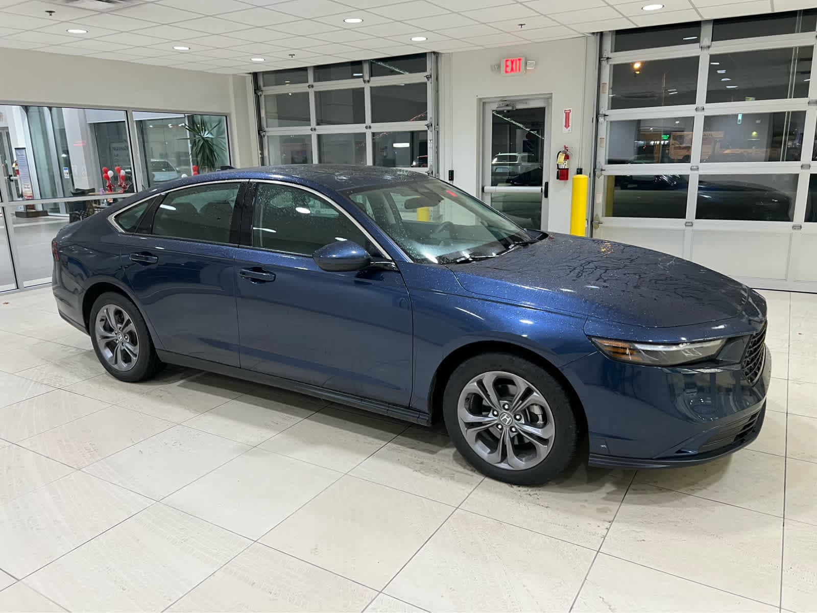 2024 Honda Accord Sedan EX — photo 1 of 20