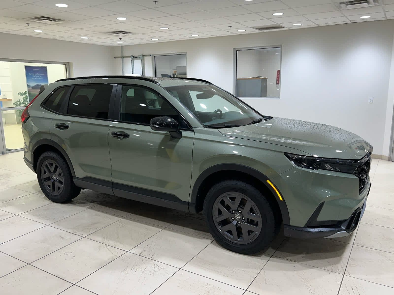 2026 Honda CR-V Hybrid TrailSport — photo 1 of 33