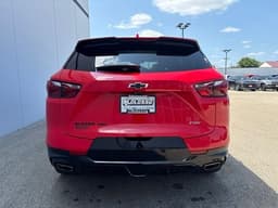 Extra Photo