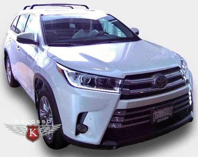 2018 Toyota Highlander Limited V6 — photo 1 of 25
