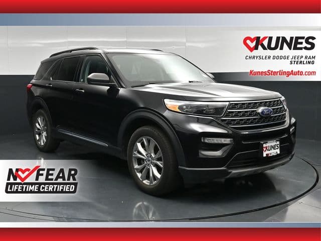 2023 Ford Explorer XLT — photo 1 of 61