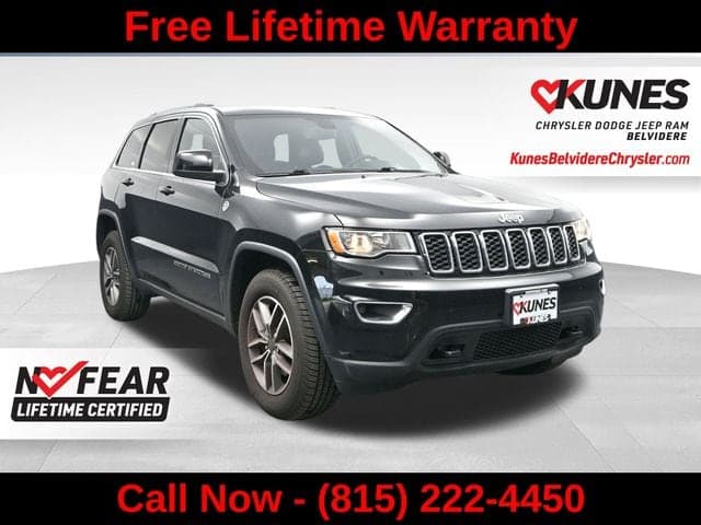 2020 Jeep Grand Cherokee Laredo — photo 1 of 52