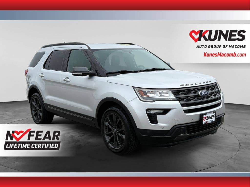 2018 Ford Explorer XLT — photo 1 of 50