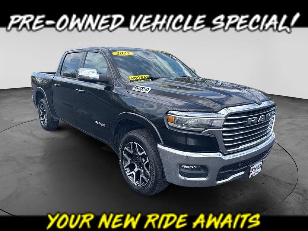 2025 RAM 1500 Laramie — photo 1 of 26