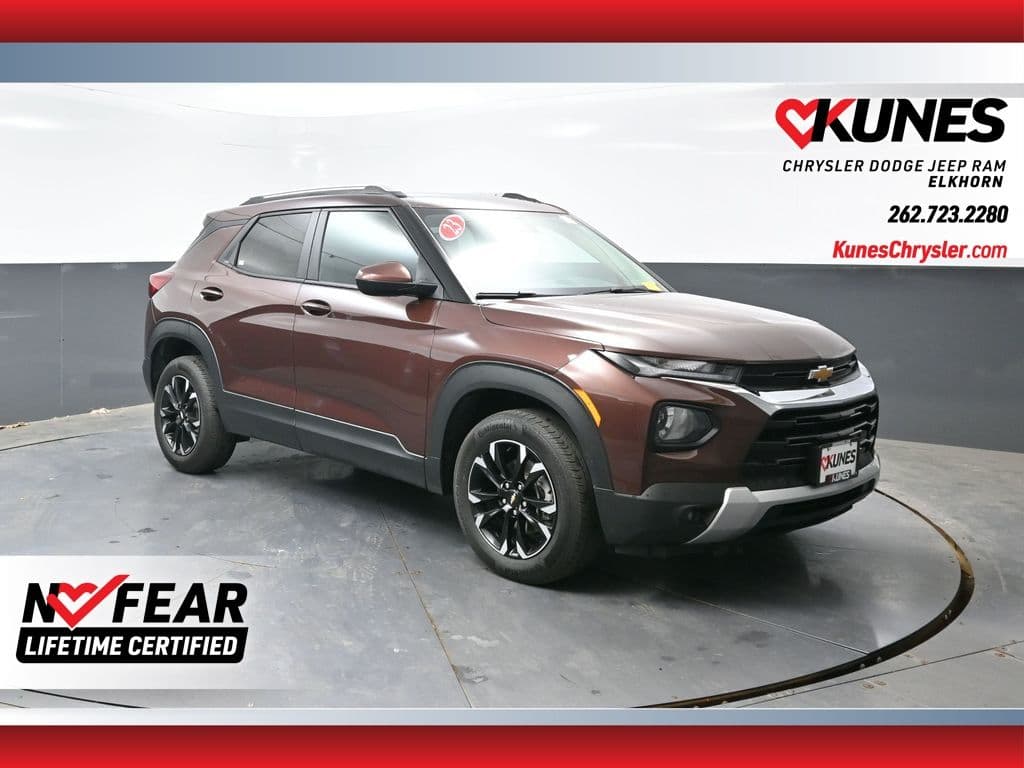2023 Chevrolet Trailblazer LT — photo 1 of 58