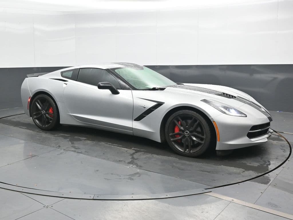 2015 Chevrolet Corvette Stingray Z51 — photo 1 of 42