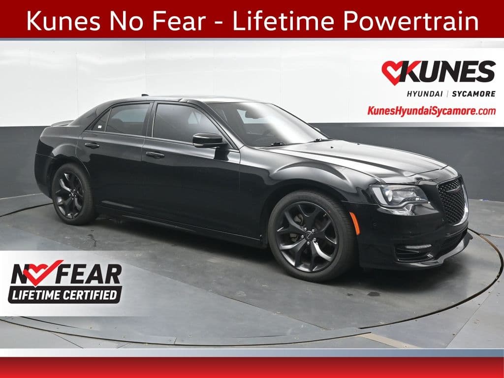 2022 Chrysler 300 S — photo 1 of 50