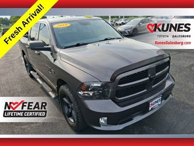 2019 RAM 1500 Classic Express — photo 1 of 30