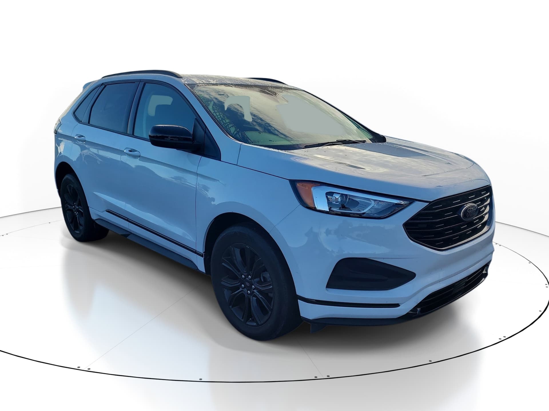 2024 Ford Edge SE — photo 1 of 10
