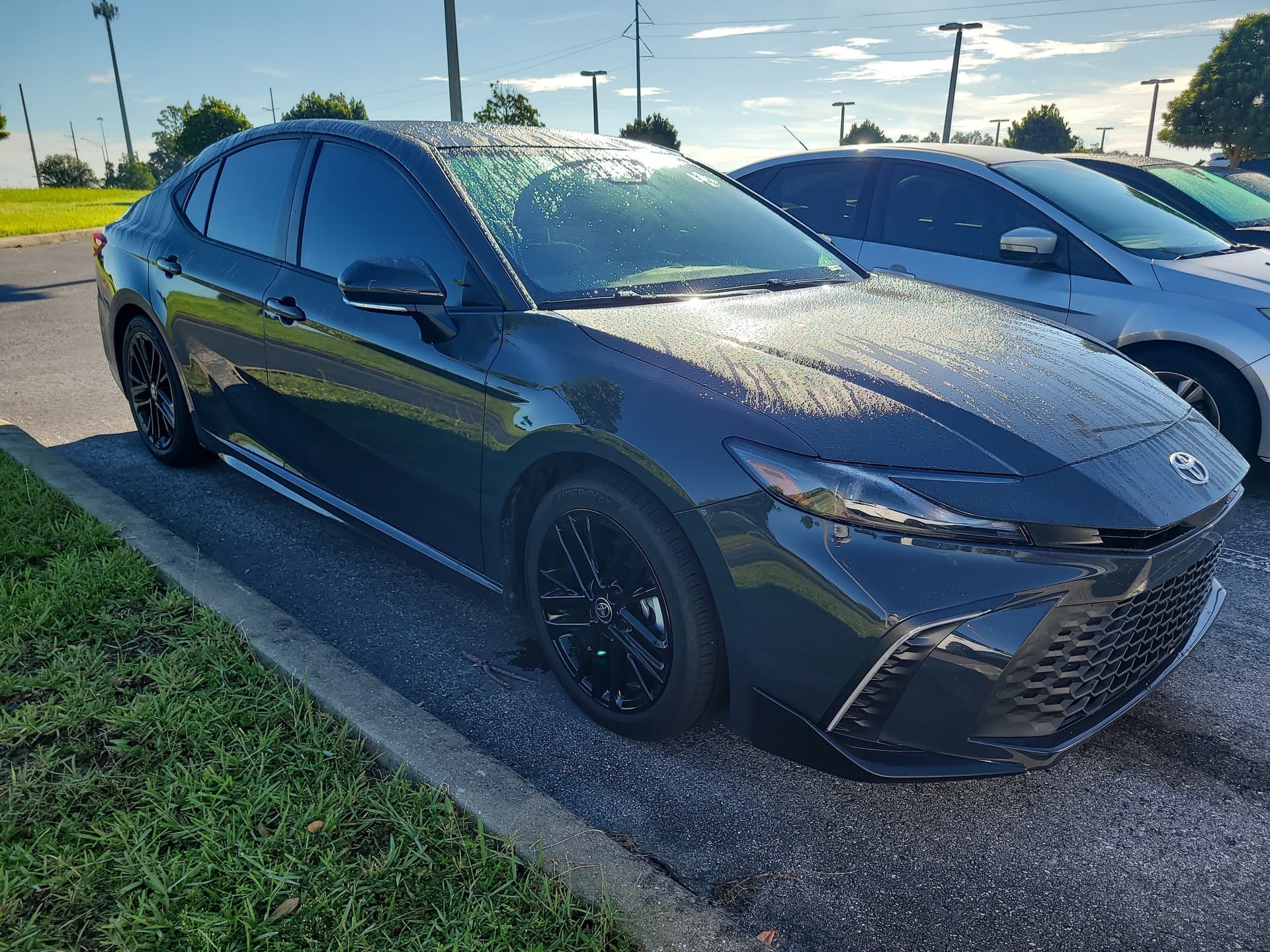 2026 Toyota Camry LE — photo 1 of 8