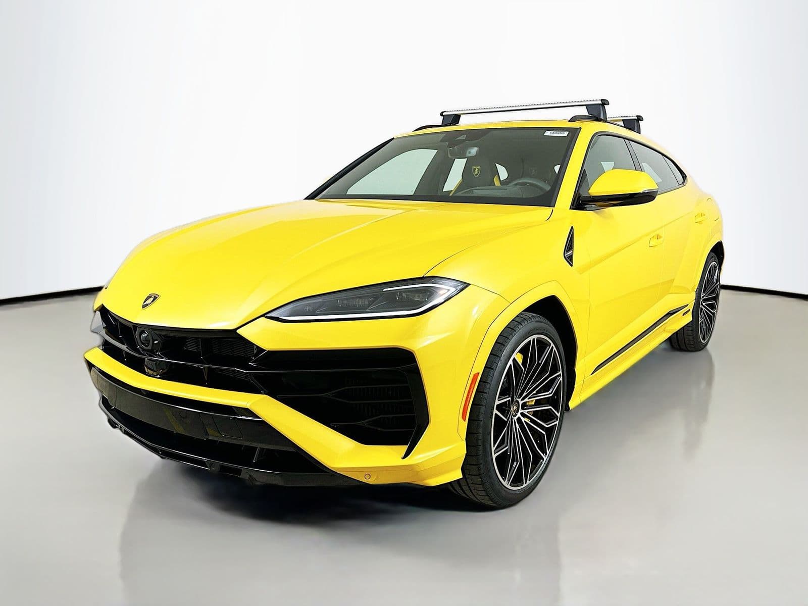 2025 Lamborghini Urus SE — photo 1 of 70