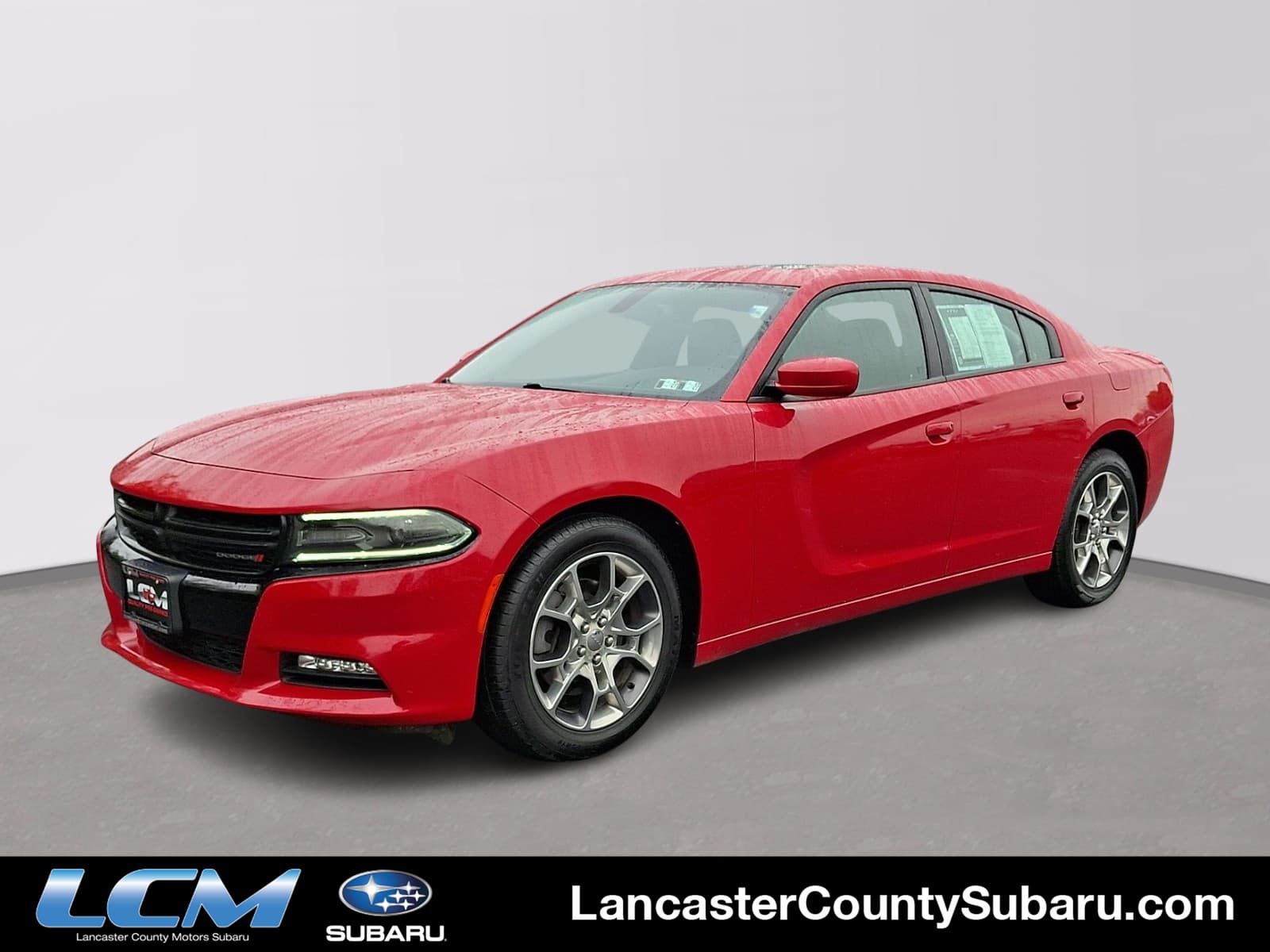 2015 Dodge Charger SXT — photo 1 of 32