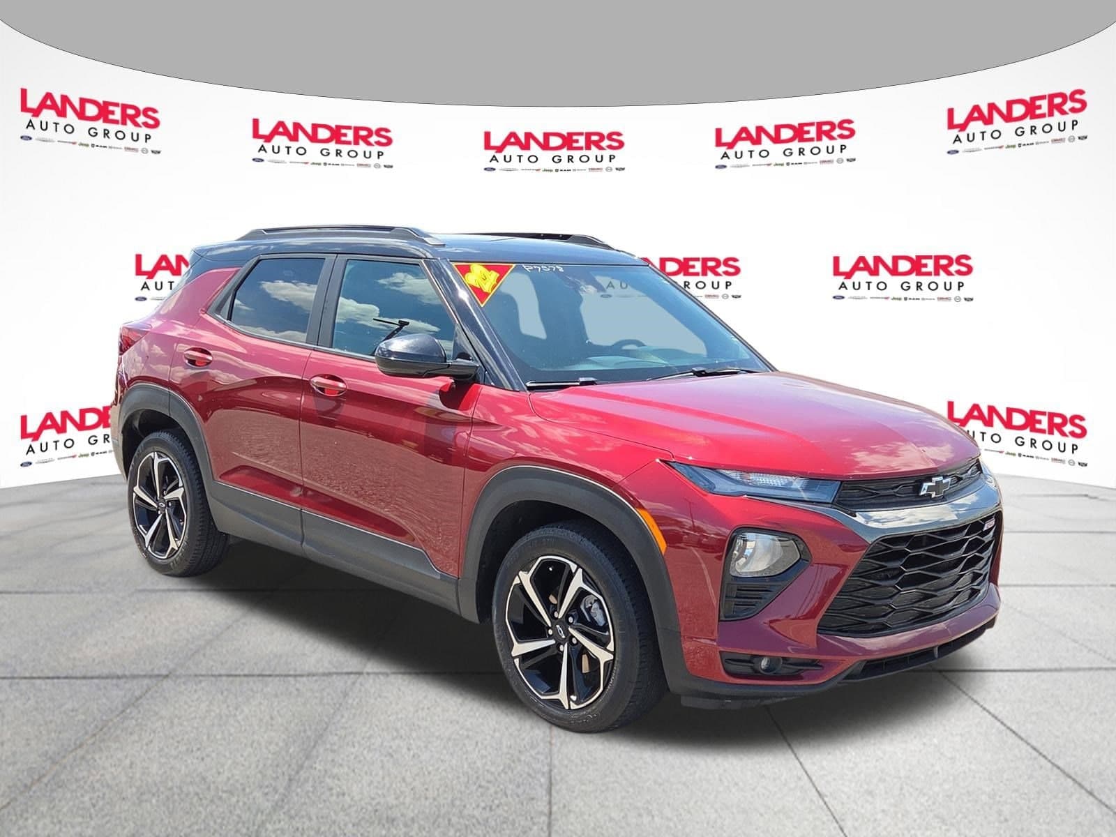 2022 Chevrolet Trailblazer RS — photo 1 of 26