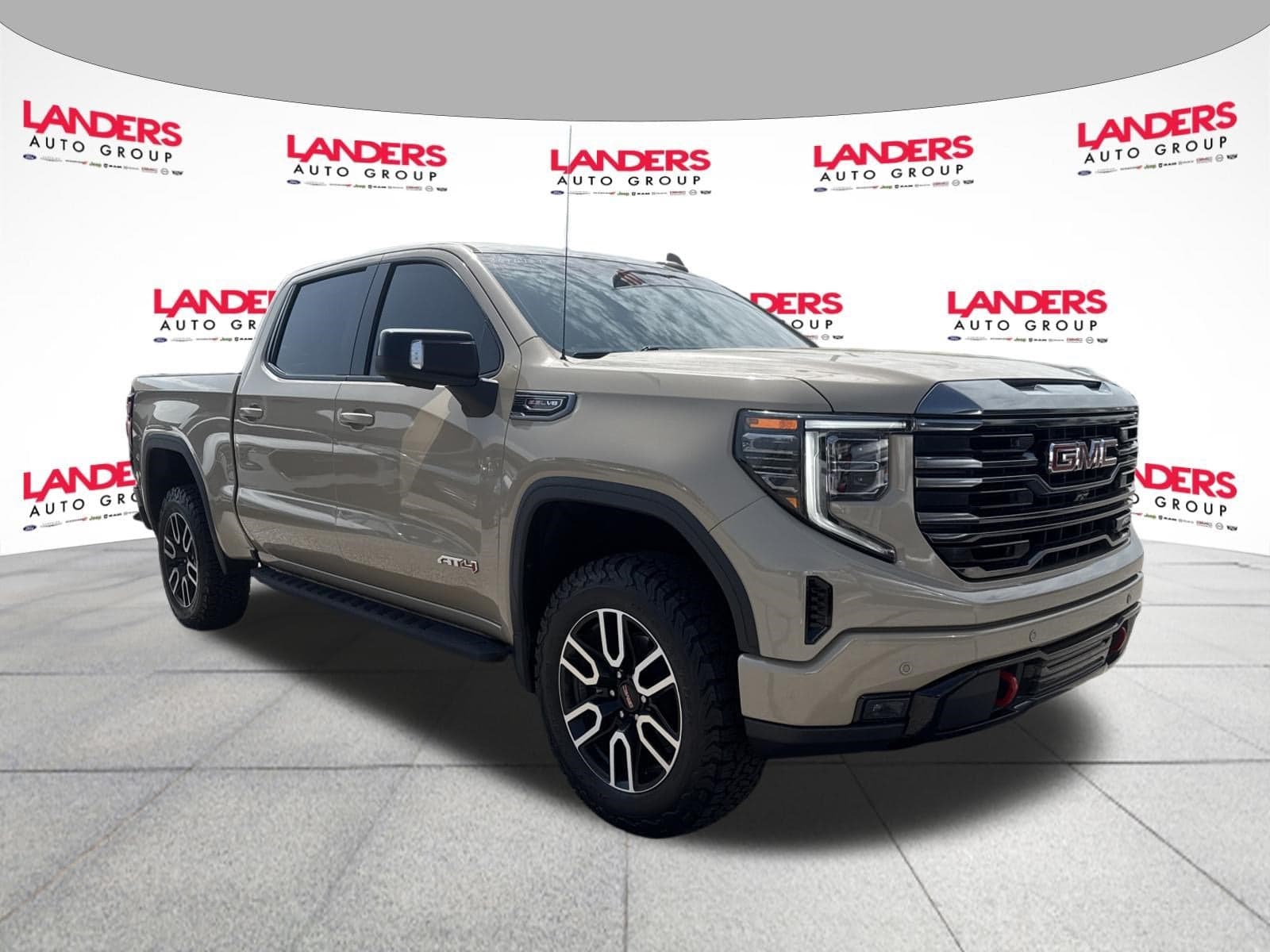 2022 GMC Sierra 1500 AT4 — photo 1 of 25