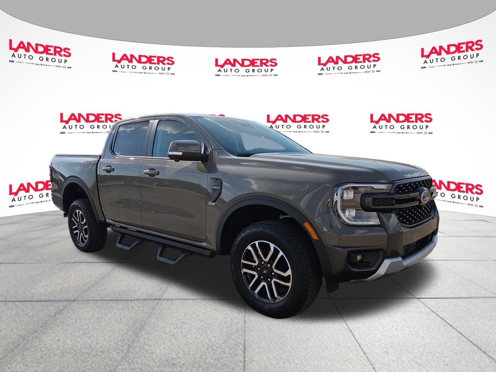 2025 Ford Ranger LARIAT — photo 1 of 26