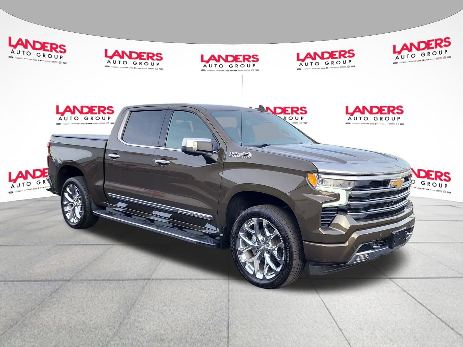 2023 Chevrolet Silverado 1500 High Country — photo 1 of 29