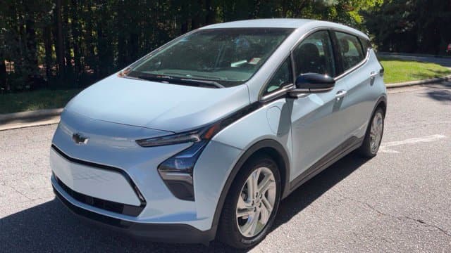 2023 Chevrolet Bolt EV 1LT — photo 1 of 13