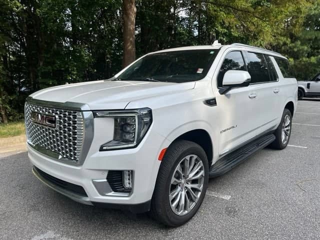 2021 GMC Yukon XL Denali — photo 1 of 13