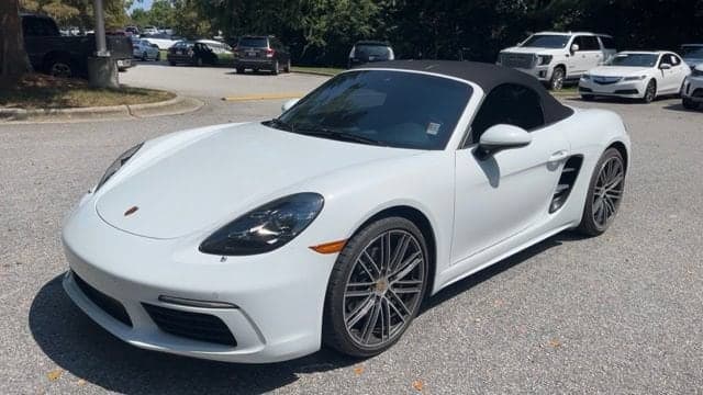 2022 Porsche 718 Boxster Base — photo 1 of 13