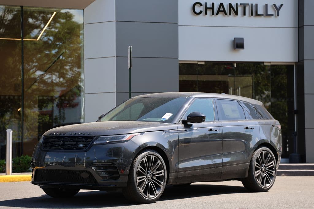 2026 Land Rover Range Rover Velar Dynamic SE 250PS — photo 1 of 49