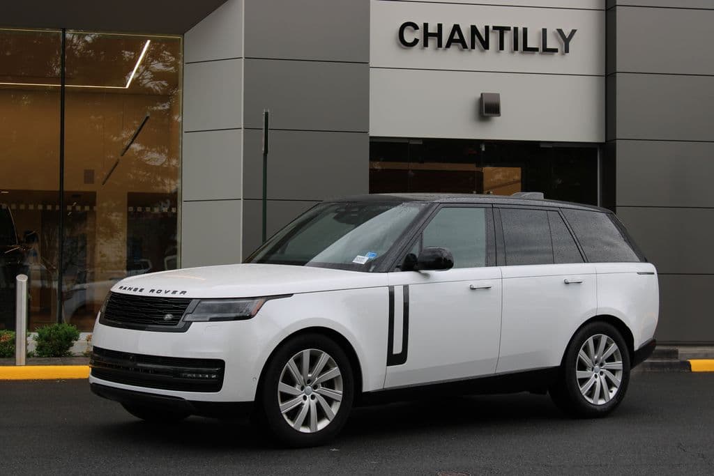 2024 Land Rover Range Rover P400 SE — photo 1 of 28